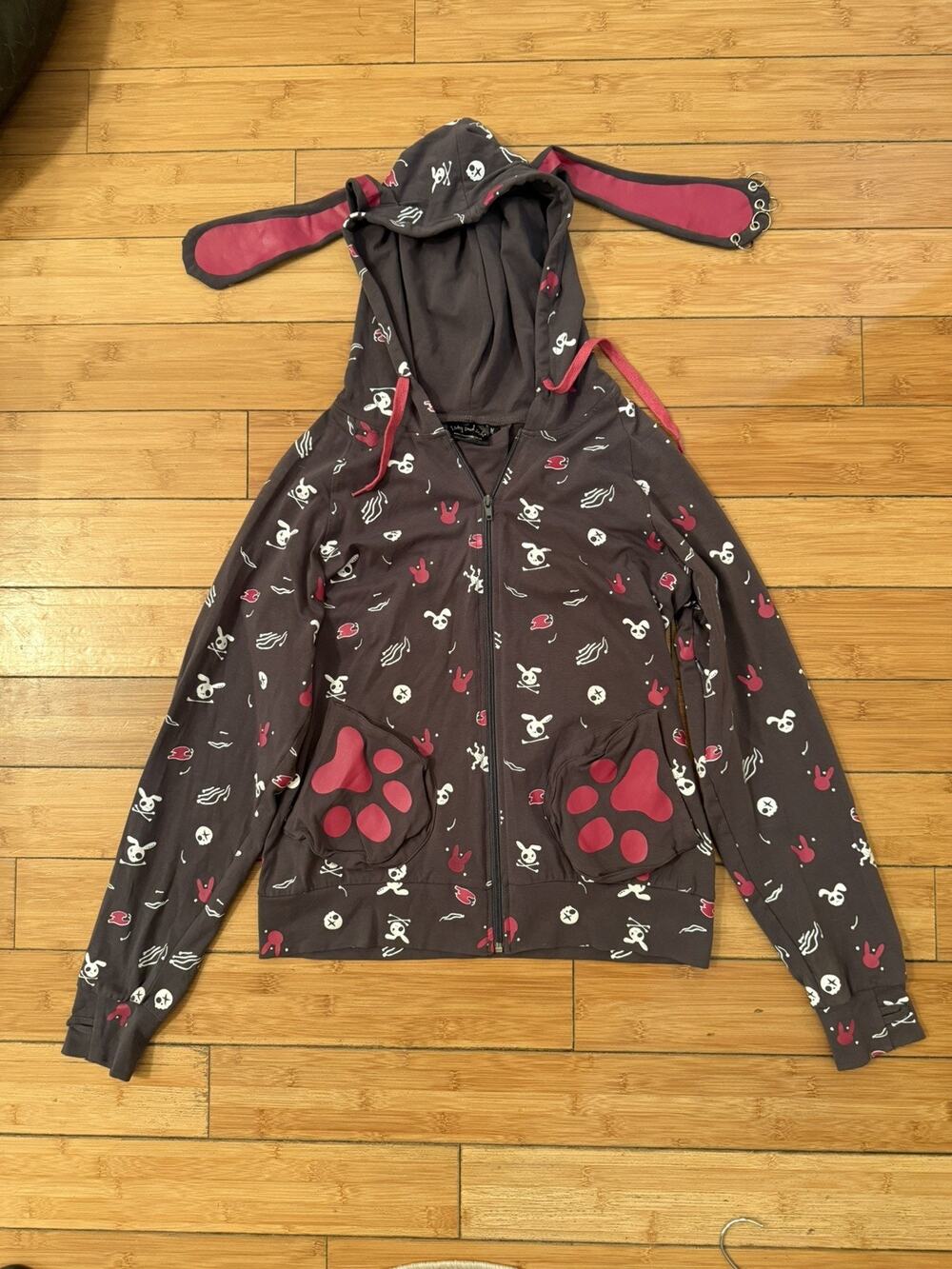 RARE Living Dead Souls Sz M Bunny Pink Paw Print Hoodie GRAY color way